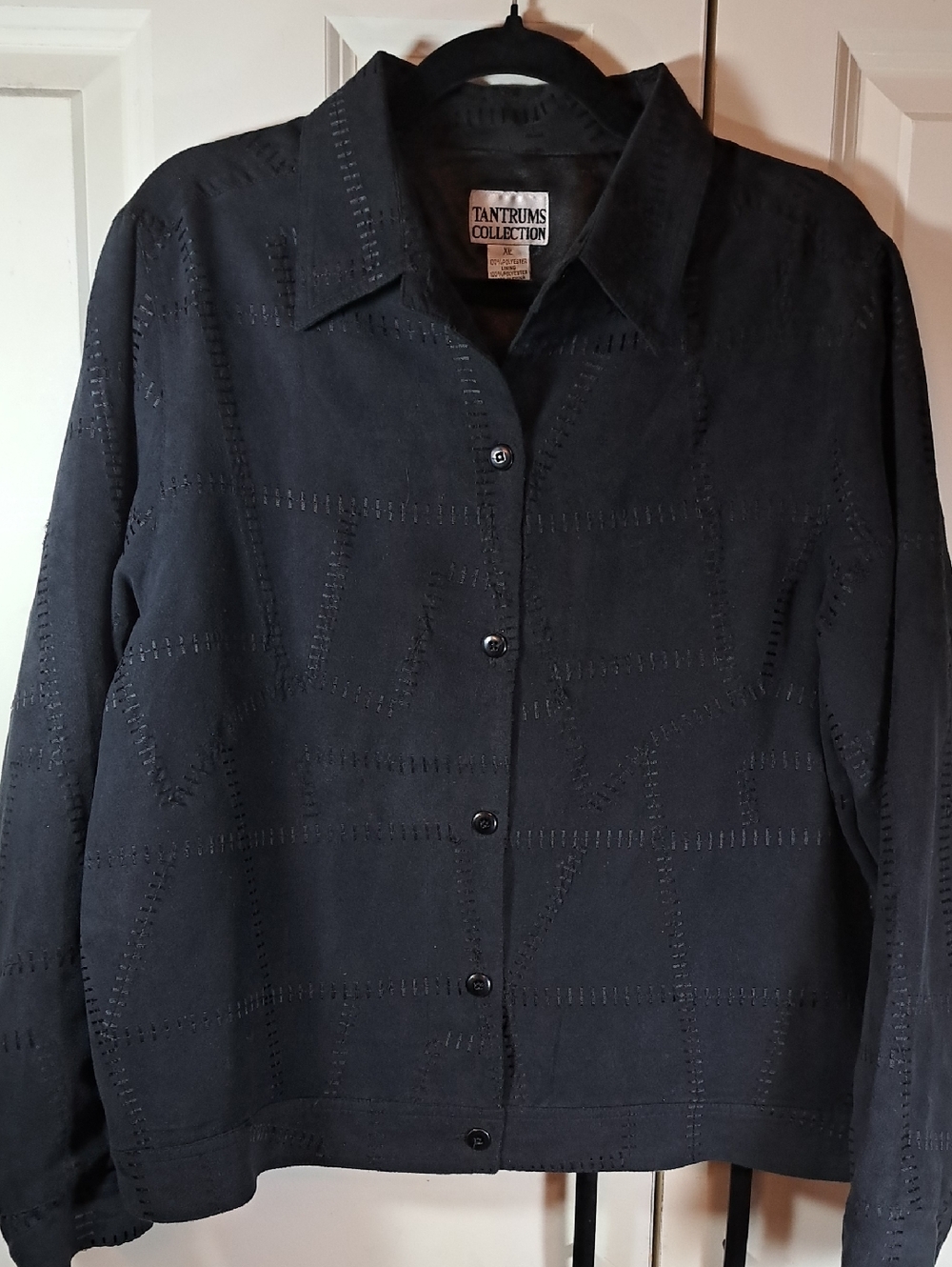 TANTRUMS COLLECTION Women's Black Button-Front Blazer Jacket